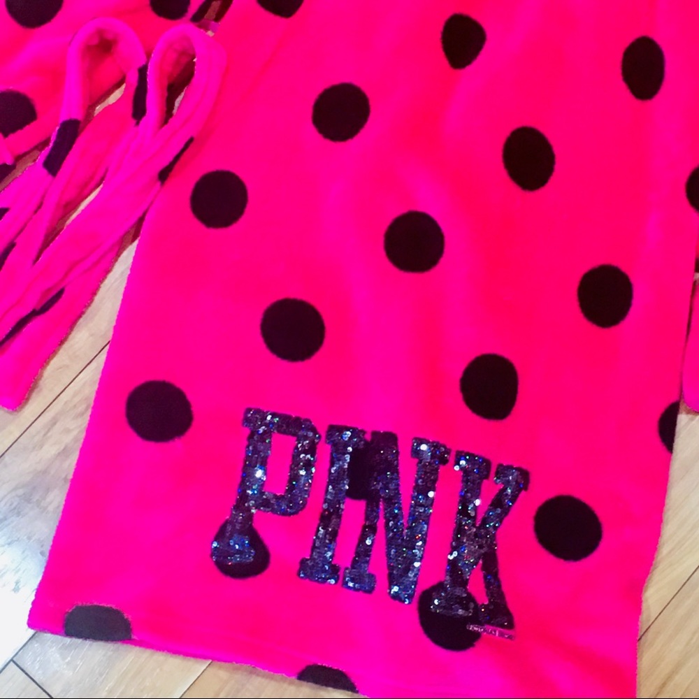 Victoria Secret pink polka dot sequin bling robe  small bath spa